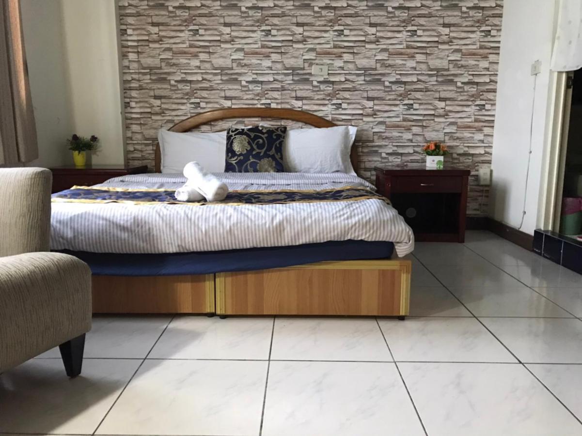 Tainan Suite II Kültér fotó