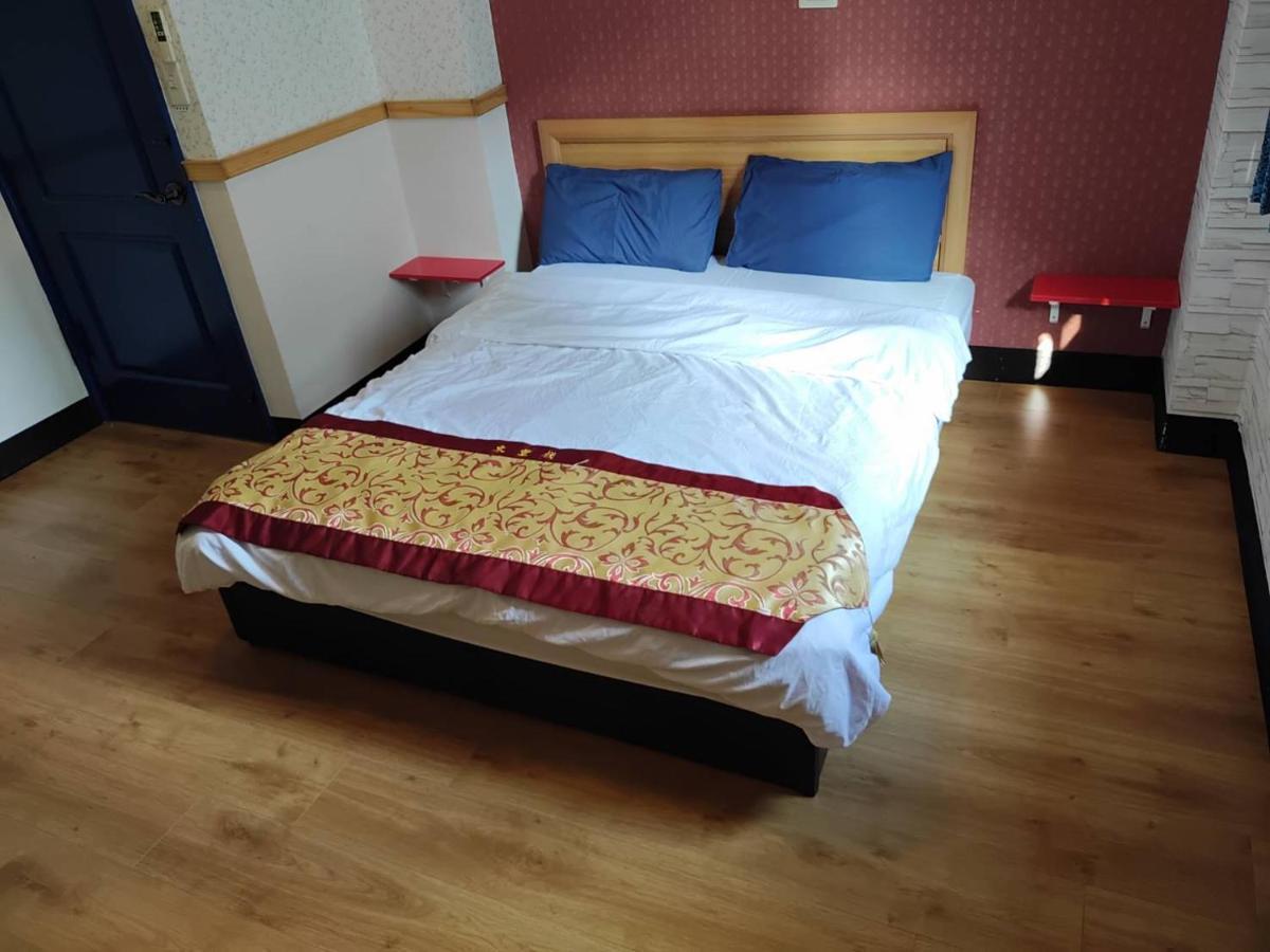 Tainan Suite II Kültér fotó